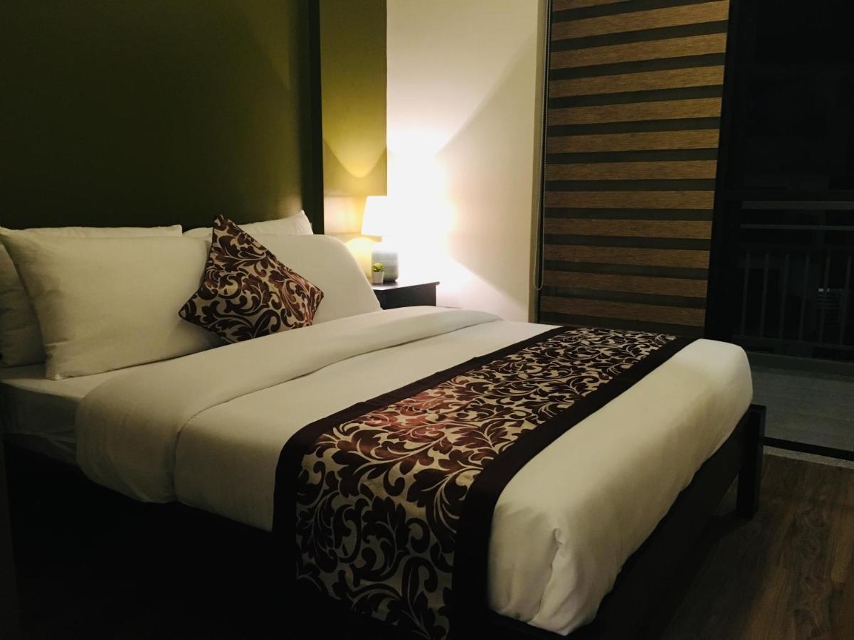 Bristle Ridge Residences - Oakhill Baguio City Екстериор снимка